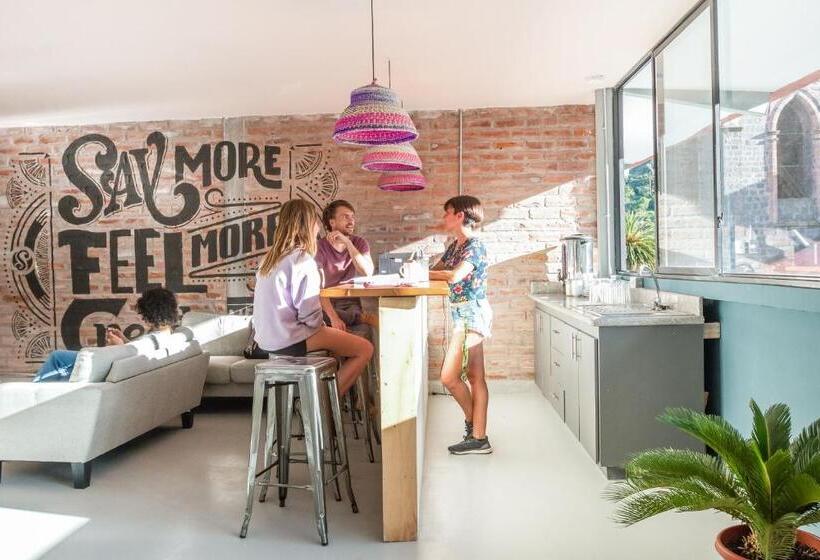 ホテル Socialtel Baños   Formerly Selina Baños