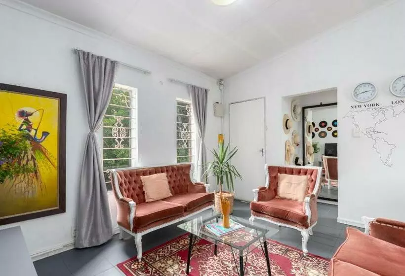 هتل The Bedford Manor