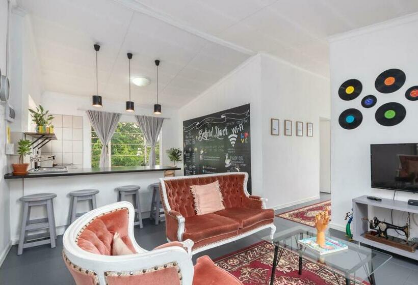 호텔 The Bedford Manor