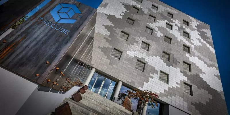 Hotel The Cube