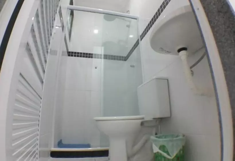 Lulu Hostel