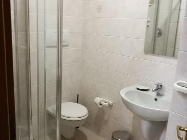 הוסטל Locanda D'elsa