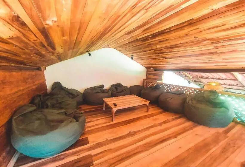 ユースホステル Masaya Casas Viejas