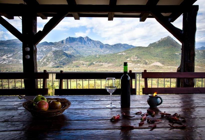 تختخواب و صبحانه Dembelija Rooms