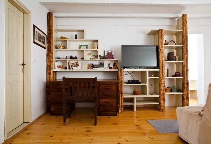 تختخواب و صبحانه Dembelija Rooms