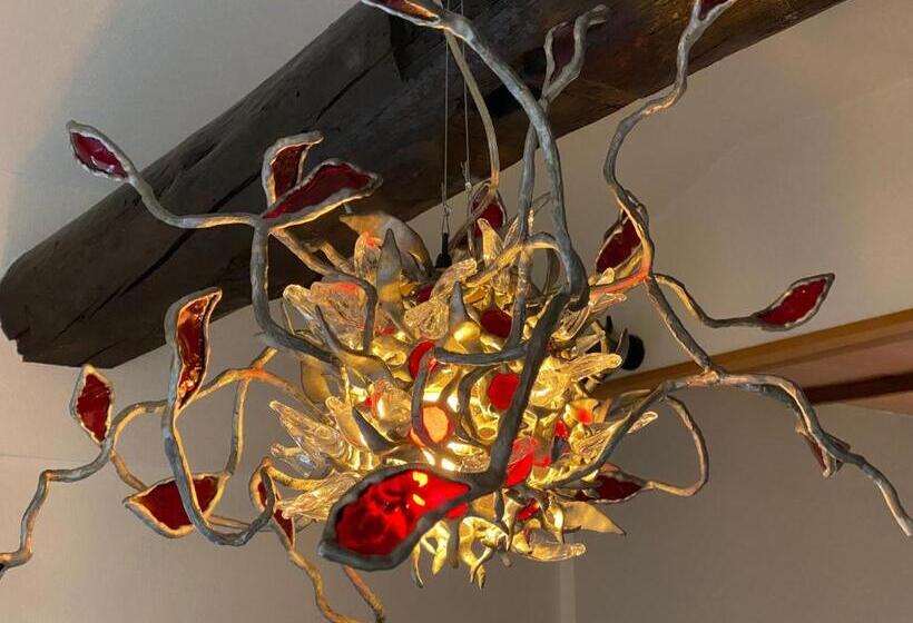 Bed and Breakfast Bamboo Village Guest House