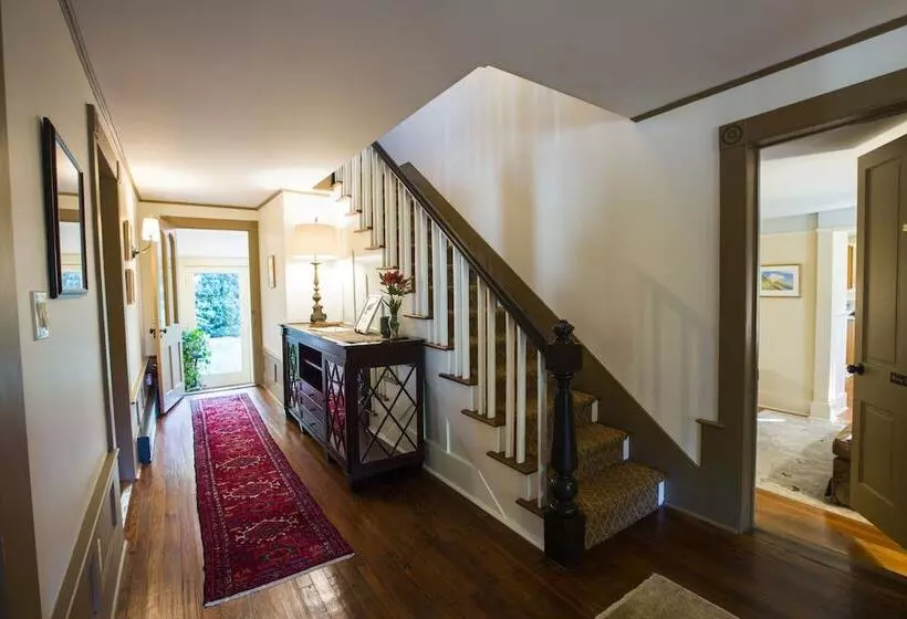 Aamiaismajoitus (B&B) Gay Street Inn