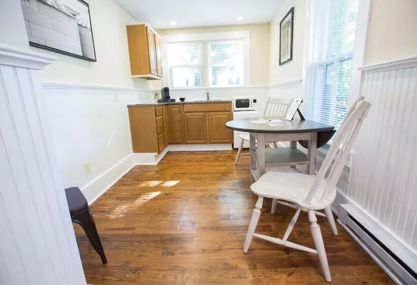 Aamiaismajoitus (B&B) Gay Street Inn