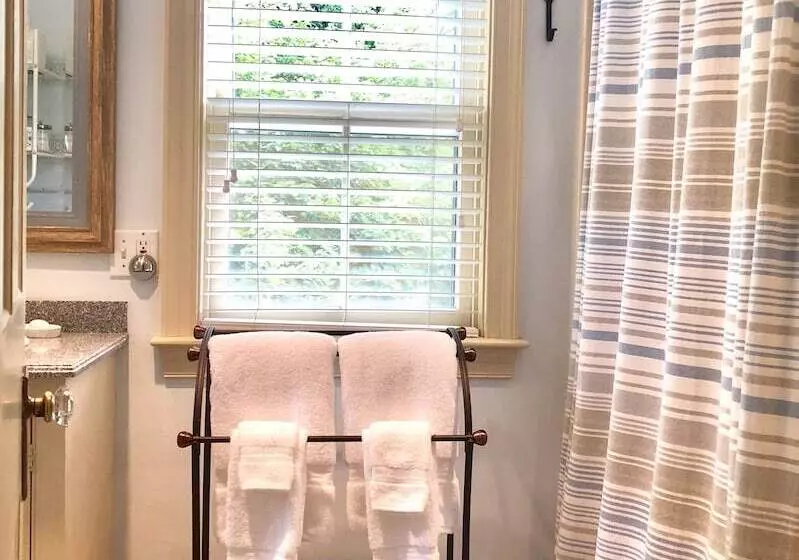 Aamiaismajoitus (B&B) Gay Street Inn