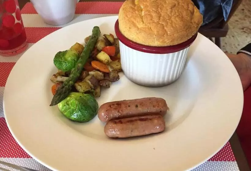 Aamiaismajoitus (B&B) Katys Inn