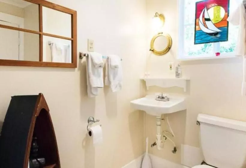 Aamiaismajoitus (B&B) Katys Inn