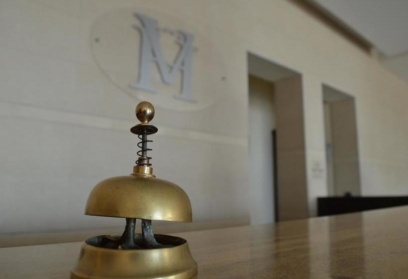 فندق Villaggio Baia D Argento