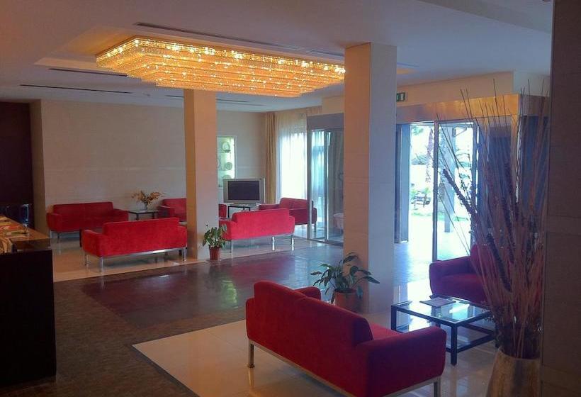 فندق Villaggio Baia D Argento