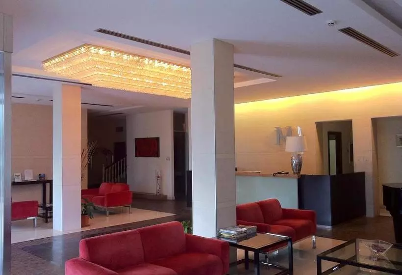 Hotelli Villaggio Baia D Argento