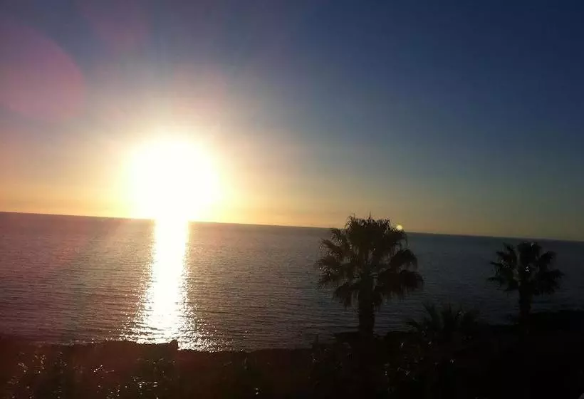 Hotelli Villaggio Baia D Argento