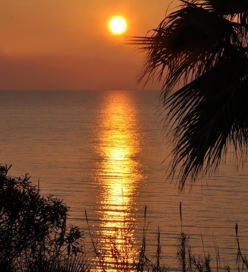 فندق Villaggio Baia D Argento