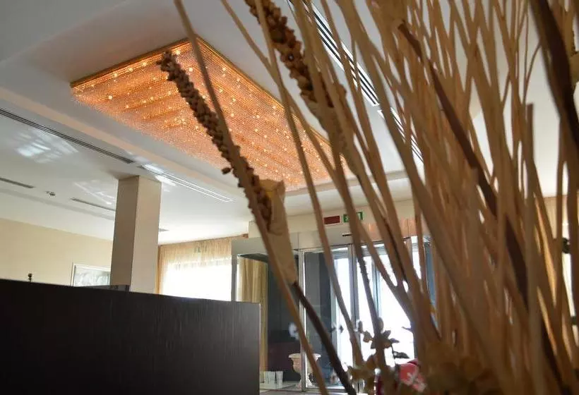 Hotelli Villaggio Baia D Argento