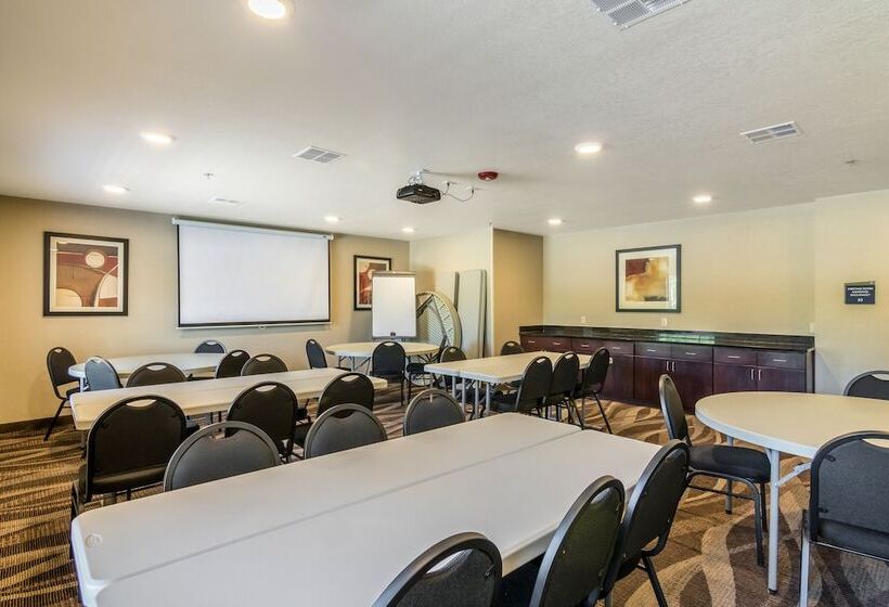 호텔 Cobblestone Inn & Suites Barron