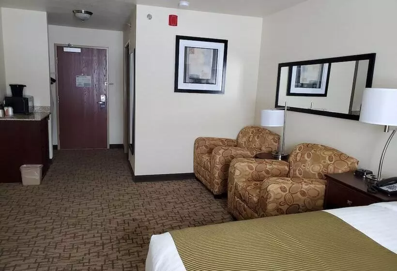 ホテル Cobblestone Inn & Suites  Barron