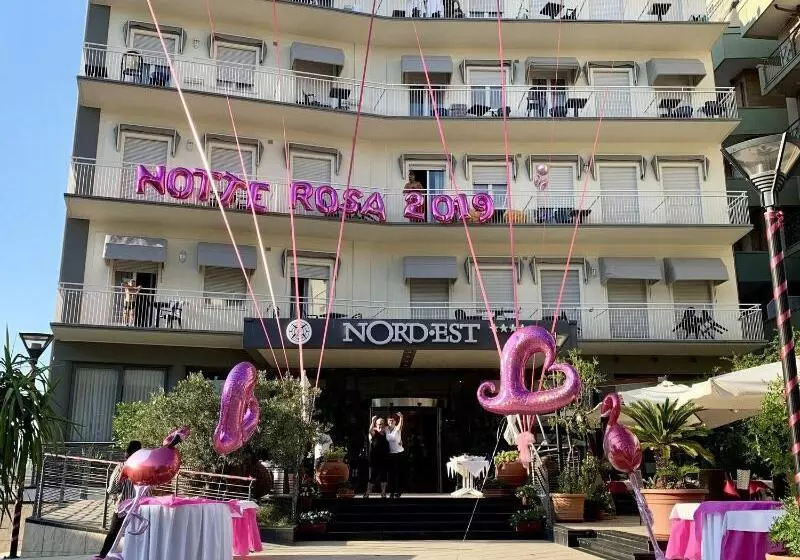 ホテル Nord Est