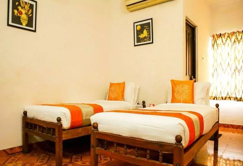 هتل Oyo 9902 Nedumparambil Residency
