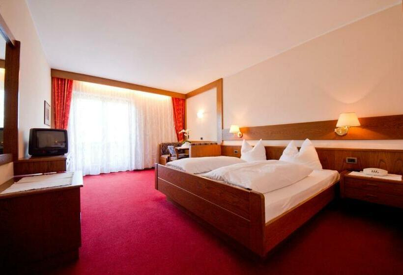 Отель Pension Golser