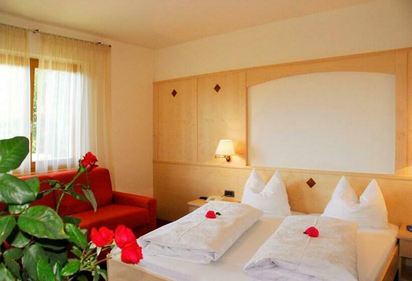 Отель Pension Golser