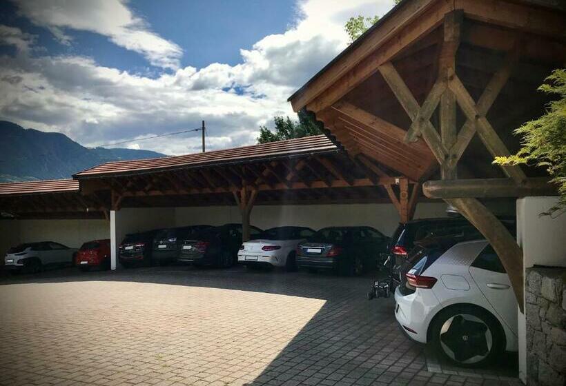 Отель Pension Golser