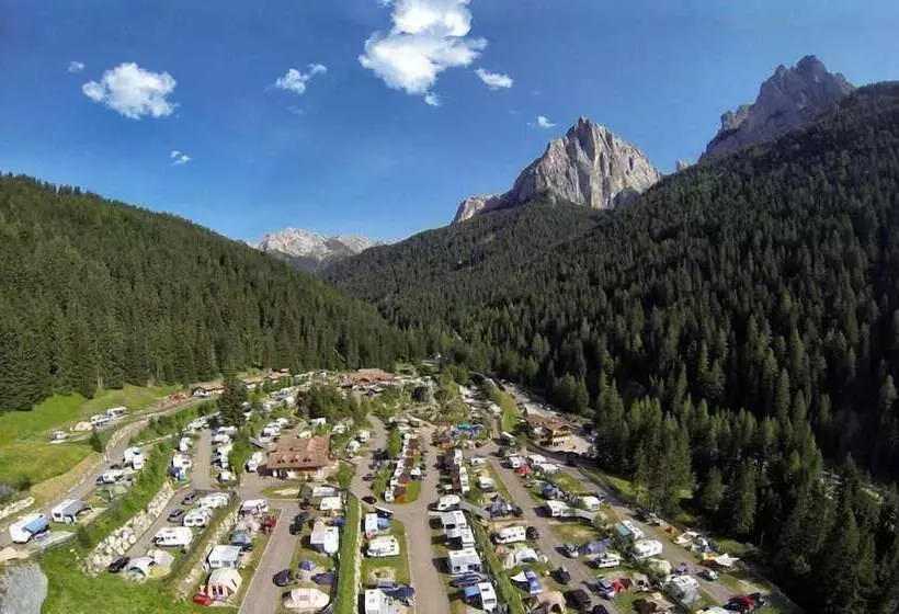 Hotelli Vidor Resort