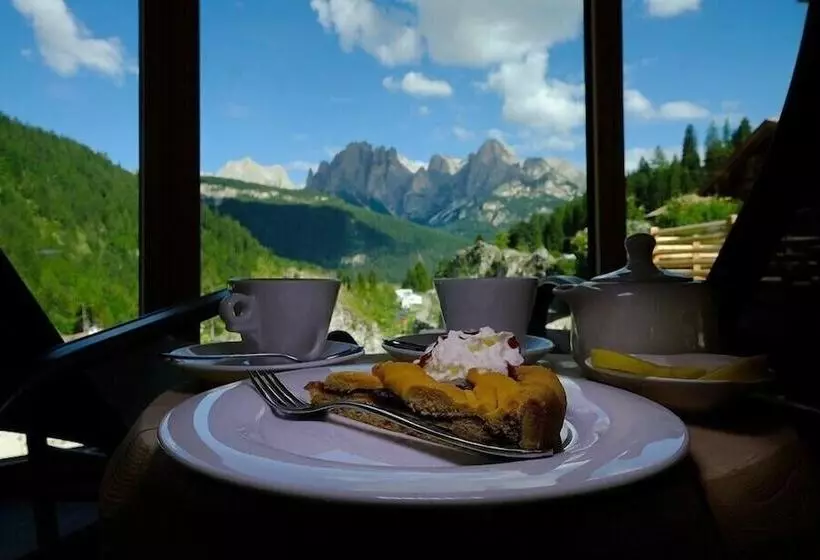 Hotelli Vidor Resort