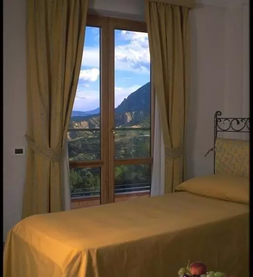 ホテル Villa Maiella