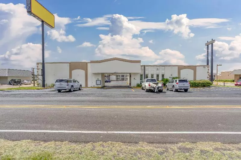 Motelli Oyo Hotel Alexandria La Hwy 165