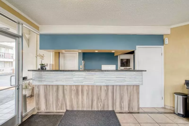 Motelli Oyo Hotel Alexandria La Hwy 165