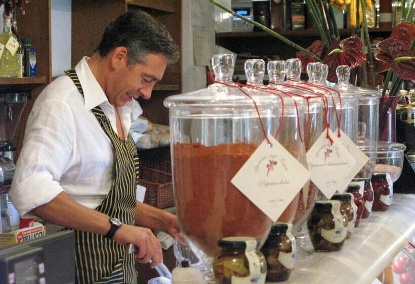 Курорт & Ristorante Degli Angeli