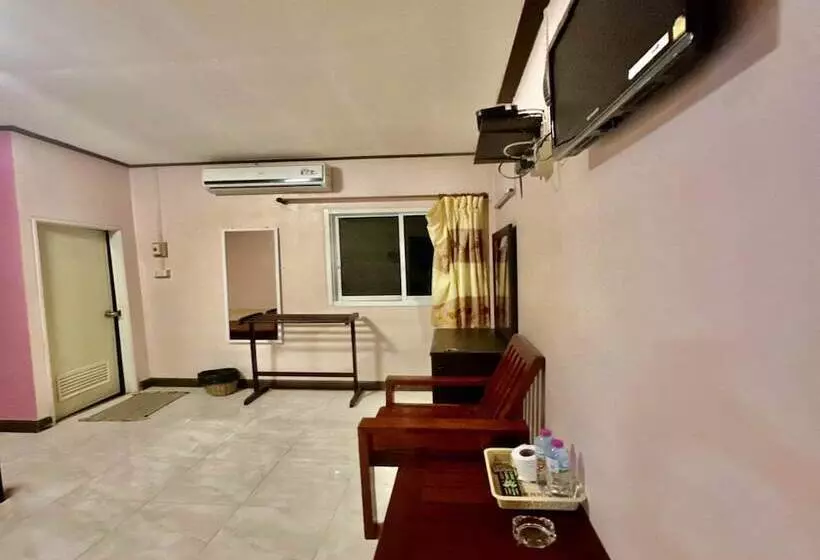 Hotelli Prae Resort