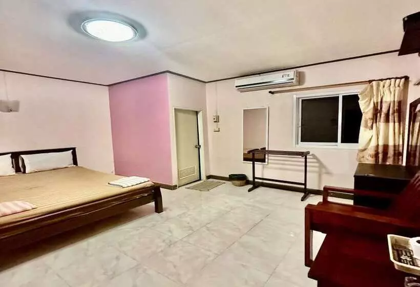 Hotelli Prae Resort