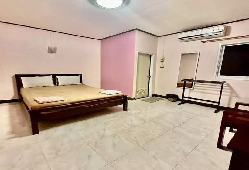 Hotelli Prae Resort