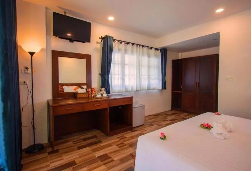 Adarin Beach Resort
