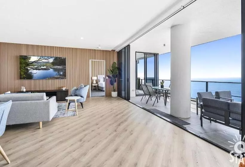 Circle On Cavill   Apartment Stay Private