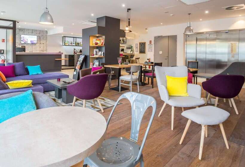 בית מלון כפרי Campanile  Metz Centre Gare