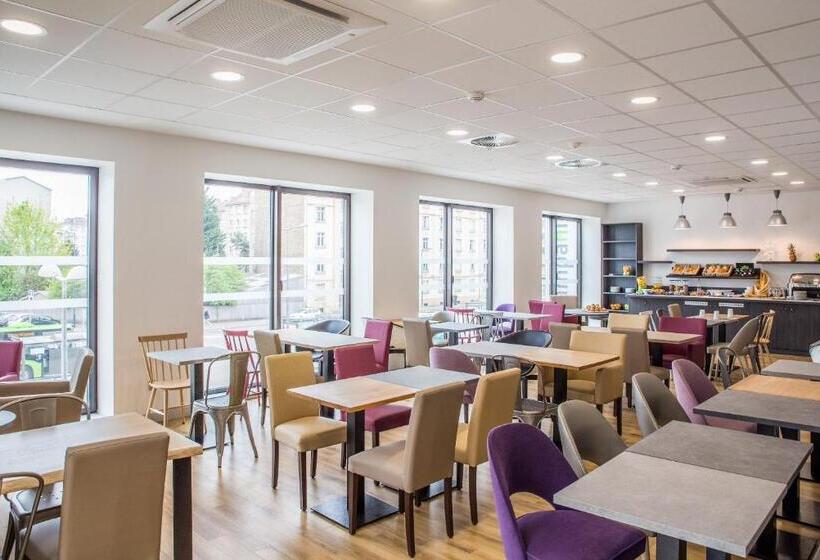 בית מלון כפרי Campanile  Metz Centre Gare