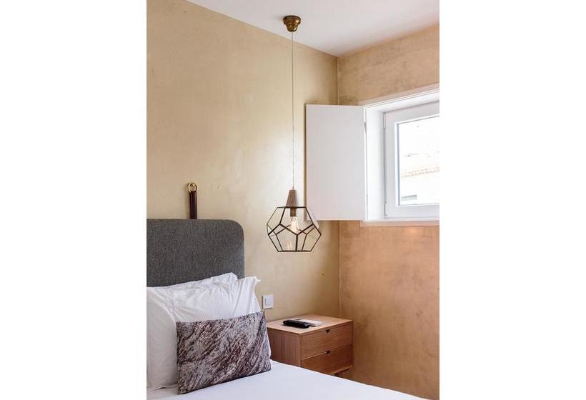 هتل Dear Lisbon - Living House