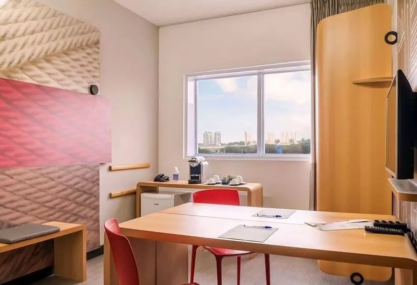 ホテル Ibis Sao Paulo Ibirapuera