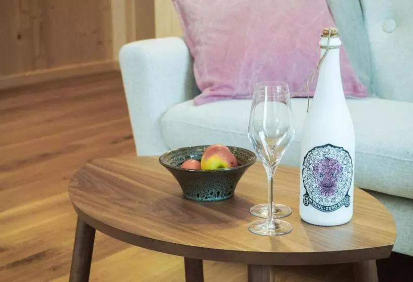 Landhotel Und Gasthof Kirchberger