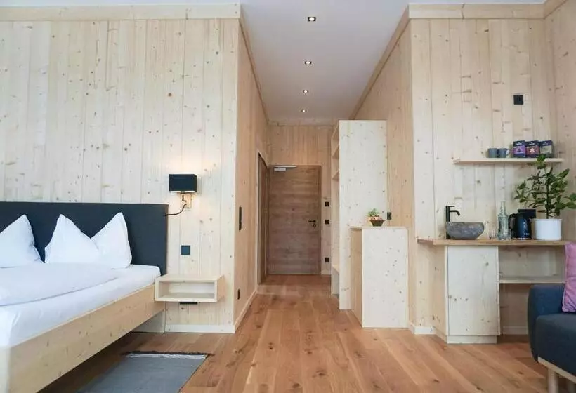 Landhotel Und Gasthof Kirchberger