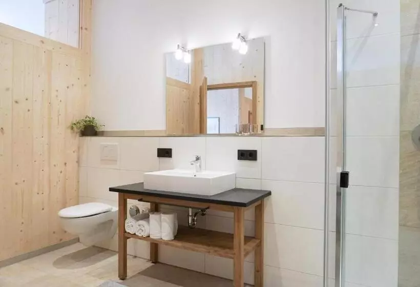 Landhotel Und Gasthof Kirchberger