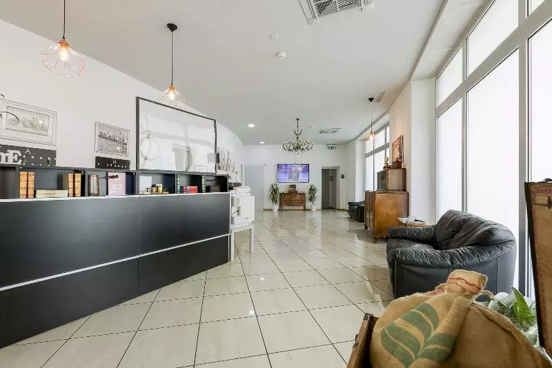 ホテル Guesthouse Lugano Center By Lr