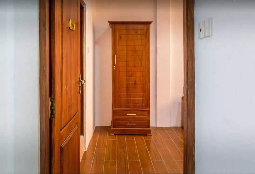 هتل Metro Port City