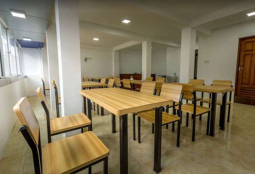 ホテル Metro Port City