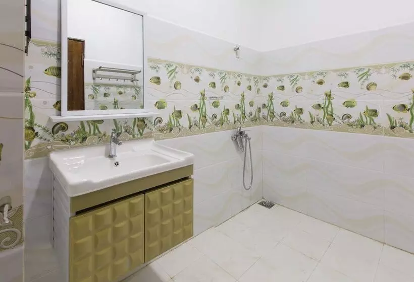 هتل Metro Port City